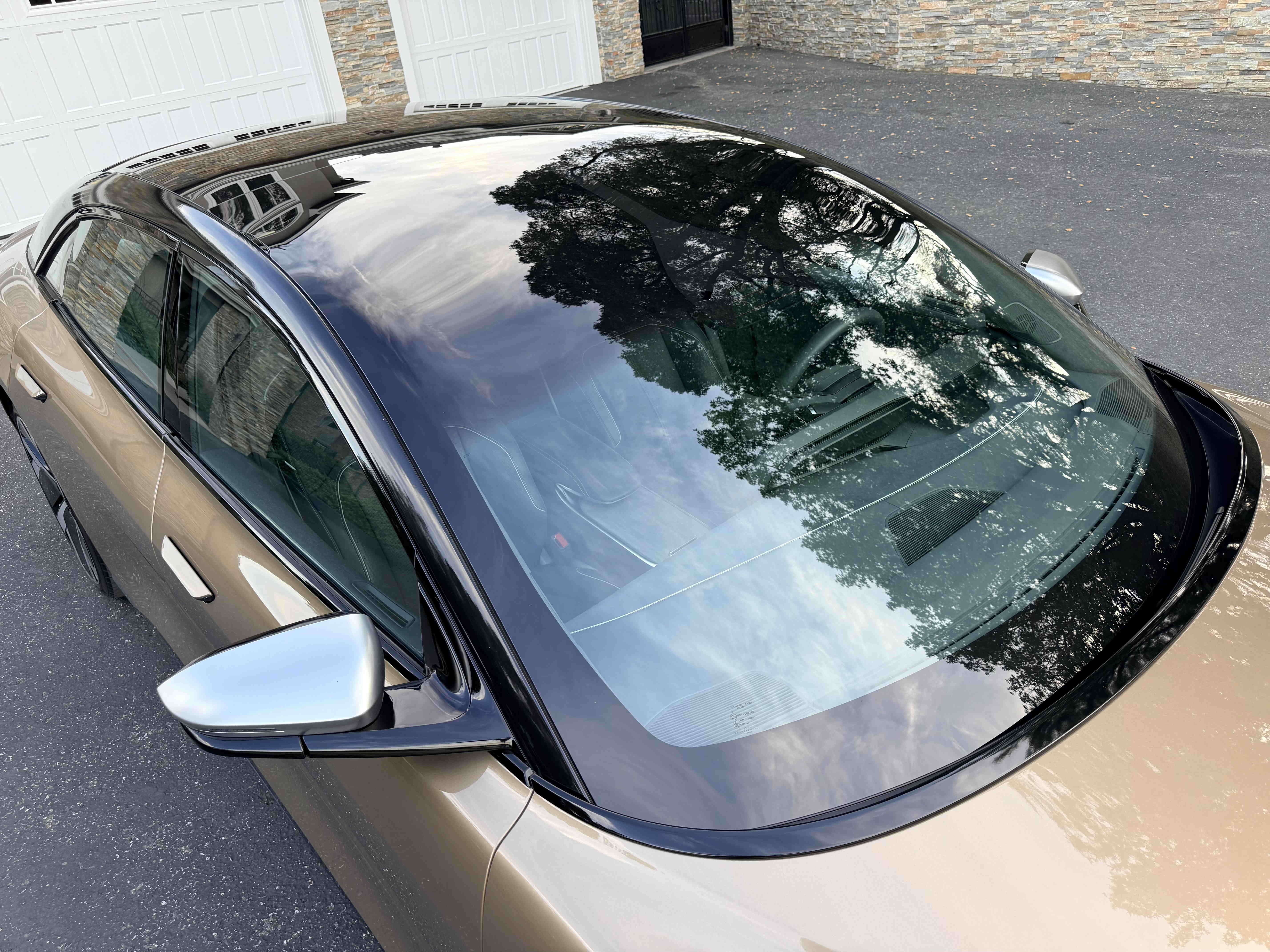 Front passenger elevated